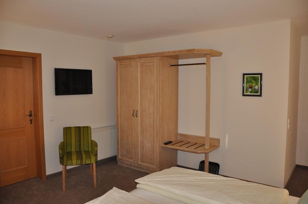 Lauras Landhauspension Medebach Room photo